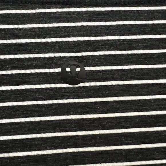 Lululemon Drapey Stripe Softstreme Long-Sleeve Shirt Size XS - Picture 6 of 6